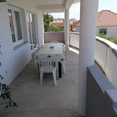 Apartment La Palma